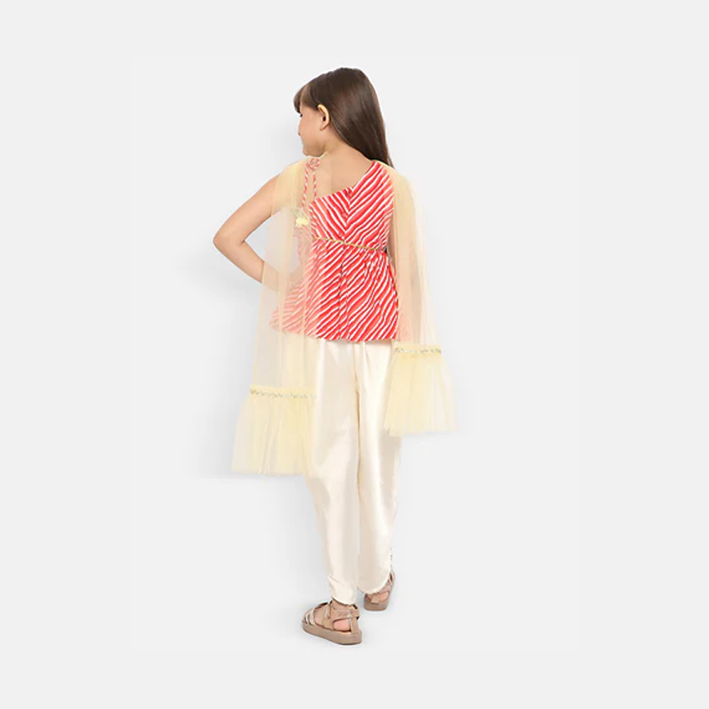 Girls Leheriya Printed Pure Cotton Top With Dhoti Pants Dupatta